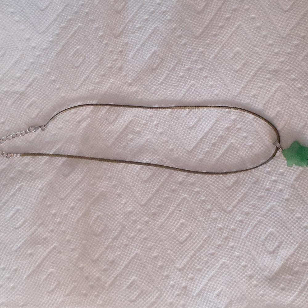 Green star pendant